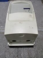 ABB ACS255-03U-18A0-2+B063 Micro ACS255 AC Drive 5HP 4kW 240VAC 18A *PARTS ONLY* - Image 4