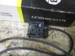 Allen Bradley 42SMP-7000 Series B Photoswitch Diffuse Sensor 11-28VDC *NEW* - Image 3