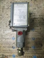 Allen Bradley 836T-T352JX81X9X6 Pressure Control (Used) - Image 6