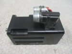 Allen Bradley MPL-B220T-VJ42AA Kinetix AC Servo Motor 0.62kW Ser A 460V *Tested*
