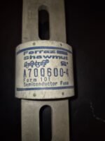FERRAZ SHAWMUT FUSE A70Q600-4 700V 600A Form 101 Semiconductor Fuse - Image 5