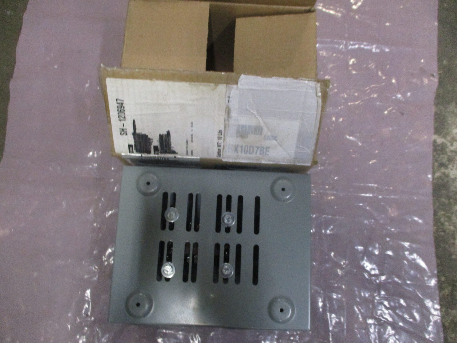 HPS-Hammond-AA00754609-CENTURION-R-3PH-Line-Reactor-06kV-095MH-107A-NEW-166578126605 HPS Hammond AA00754609 CENTURION R 3PH Line Reactor 0.6kV 0.95MH 10.7A *NEW* - Image 1