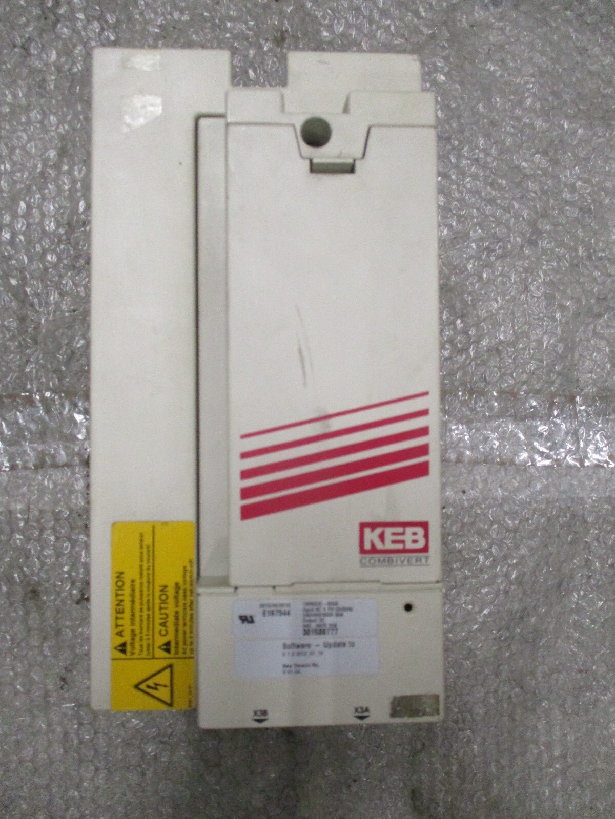 KEB-19R6S3E-900A-Combivert-AC-Drive-V-0104-240400VAC-340-680VDC-80A-Parts-155598738925 KEB 19R6S3E-900A Combivert AC Drive V. 01.04 240/400VAC 340-680VDC 80A *Parts* - Image 1