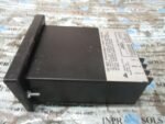 RED Lion DT3D Digital Tachometer Red Lion Controls Panel Meter 12VDC *Tested* - Image 3