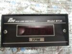 RED Lion DT3D Digital Tachometer Red Lion Controls Panel Meter 12VDC *Tested* - Image 6