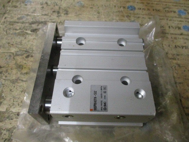 SMC-MGPM40TN-50Z-Compact-Guided-Cylinder-40mm-Bore-50mm-Stroke-Pneumatic-A-NEW-168080756035 SMC MGPM40TN-50Z Compact Guided Cylinder 40mm Bore 50mm Stroke Pneumatic A *NEW* - Image 1