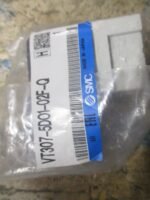 SMC VT307-5D01-02F-Q Pneumatic Solenoid Valve SMC VT307-5D01-02F-Q Valve *NEW* - Image 5