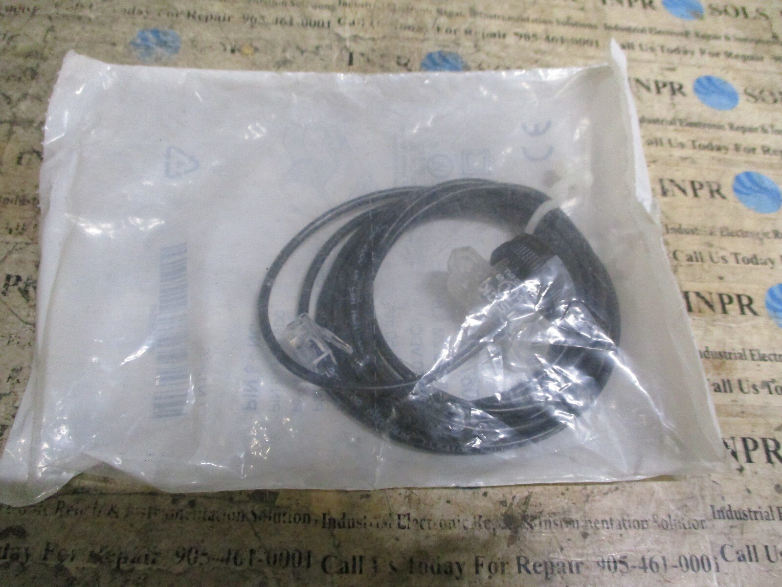 Sick-ZL1-F2475-Proximity-Sensor-1057955-Sick-Sensor-PNP-DO-2M-RJ11-10-30VDCNEW-155550683475 Sick ZL1-F2475 Proximity Sensor 1057955 Sick Sensor PNP DO 2M RJ11 10-30VDC*NEW* - Image 1