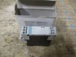 Siemens 3RN1010-1CG00 Sirius Thermistor Motor Protection Relay 110-120VAC *NEW* - Image 3