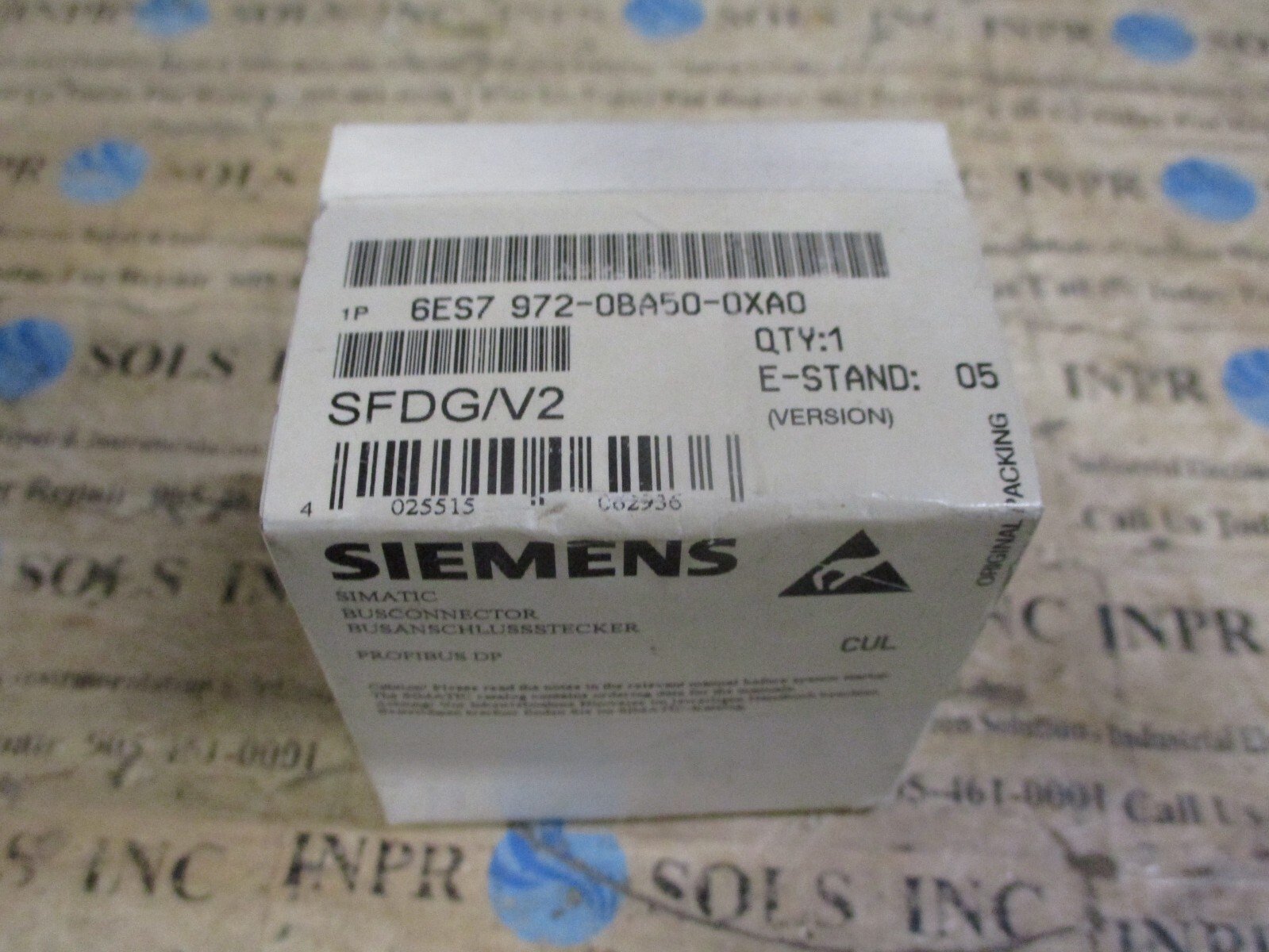 Siemens-6ES7-972-0BA50-0XA0-Simatic-BUS-Connector-PROFIBUS-DP-SFDGV2-NEW-165809309465 Siemens 6ES7 972-0BA50-0XA0 Simatic BUS Connector PROFIBUS DP SFDG/V2 *NEW* - Image 1