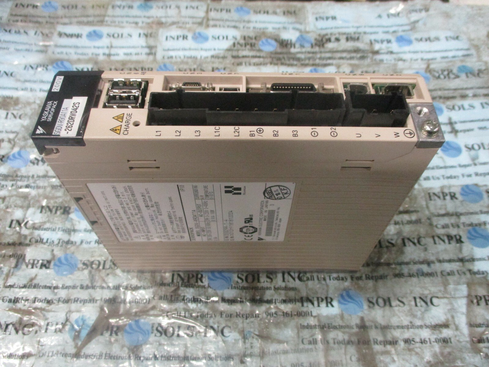 Yaskawa-SGDV-R90A11A-SERVOPACK-AC-Servo-Drive-200-230VAC-091A-100W-TESTED-154343057895 Yaskawa SGDV-R90A11A SERVOPACK AC Servo Drive 200-230VAC 0.91A 100W *TESTED* - Image 1