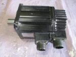 Yaskawa SGMSH-10DCA6F-OY AC Servo Motor 400VAC 2.8A 1kW 3000rpm 3.18N.m *Tested* - Image 6