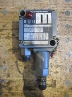 Allen Bradley 836T-T352J Pressure Control Unit 14-28BAR 120-600V 720VA *Tested*