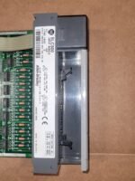 Allen Bradley SLC 500 1746-IB32 Series D Input Module - Image 5
