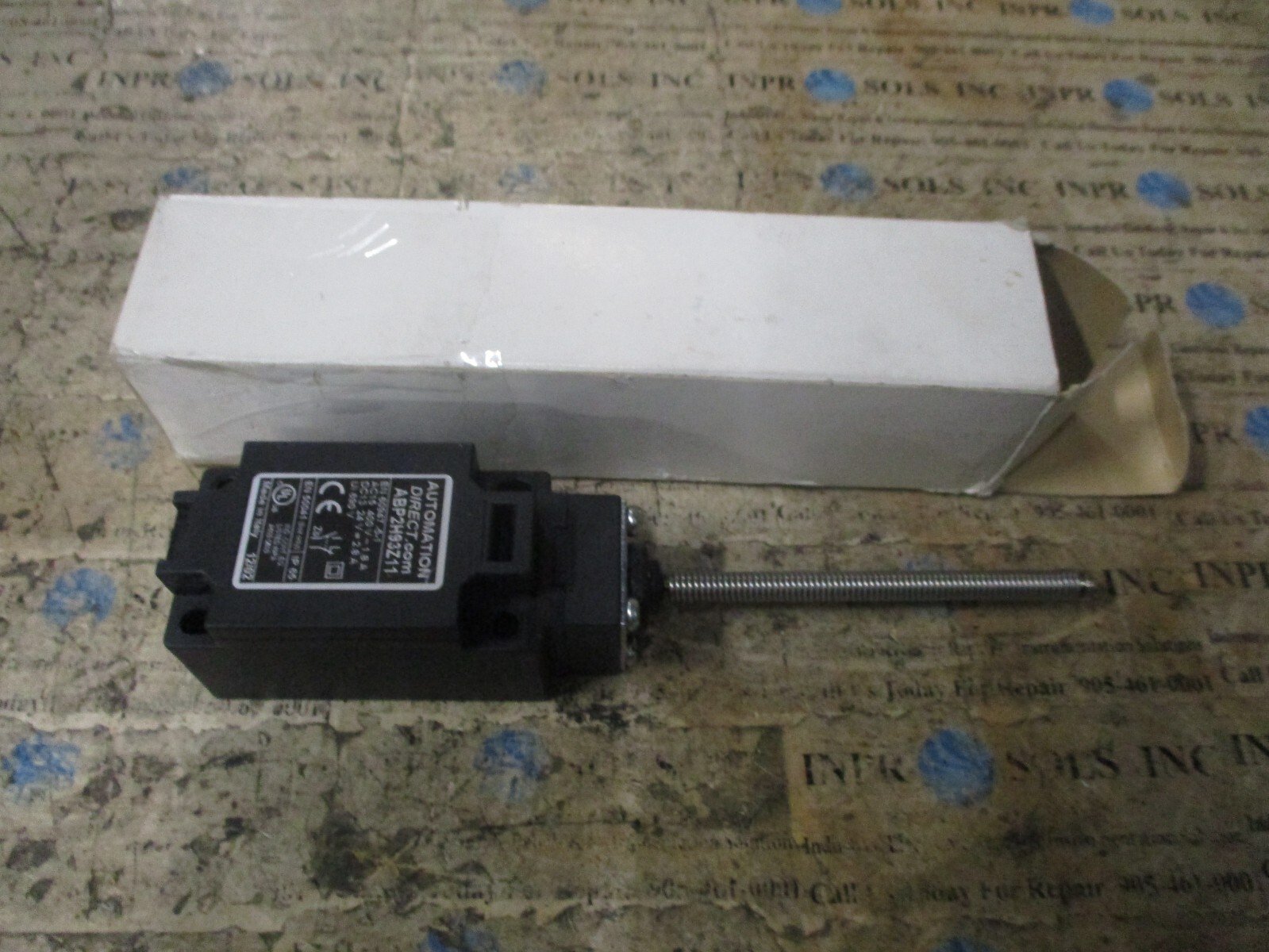 Automation-Direct-ABP2H93Z11-Limit-Switch-400VAC-18A-24VDC-28A-690VAC-NEW-156033611216 Automation Direct ABP2H93Z11 Limit Switch 400VAC 1.8A 24VDC 2.8A 690VAC *NEW* - Image 1