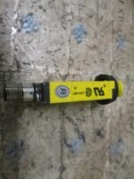 Banner Mini-Beam SM2A312LVQD Sensor (Used) - Image 3