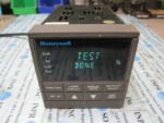 Honeywell DC300K-0-0A0-20-0C00-0 Temperature Controller 18VA *Fully Tested*
