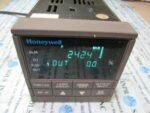 Honeywell DC300K-0-0A0-20-0C00-0 Temperature Controller 18VA *Fully Tested* - Image 4