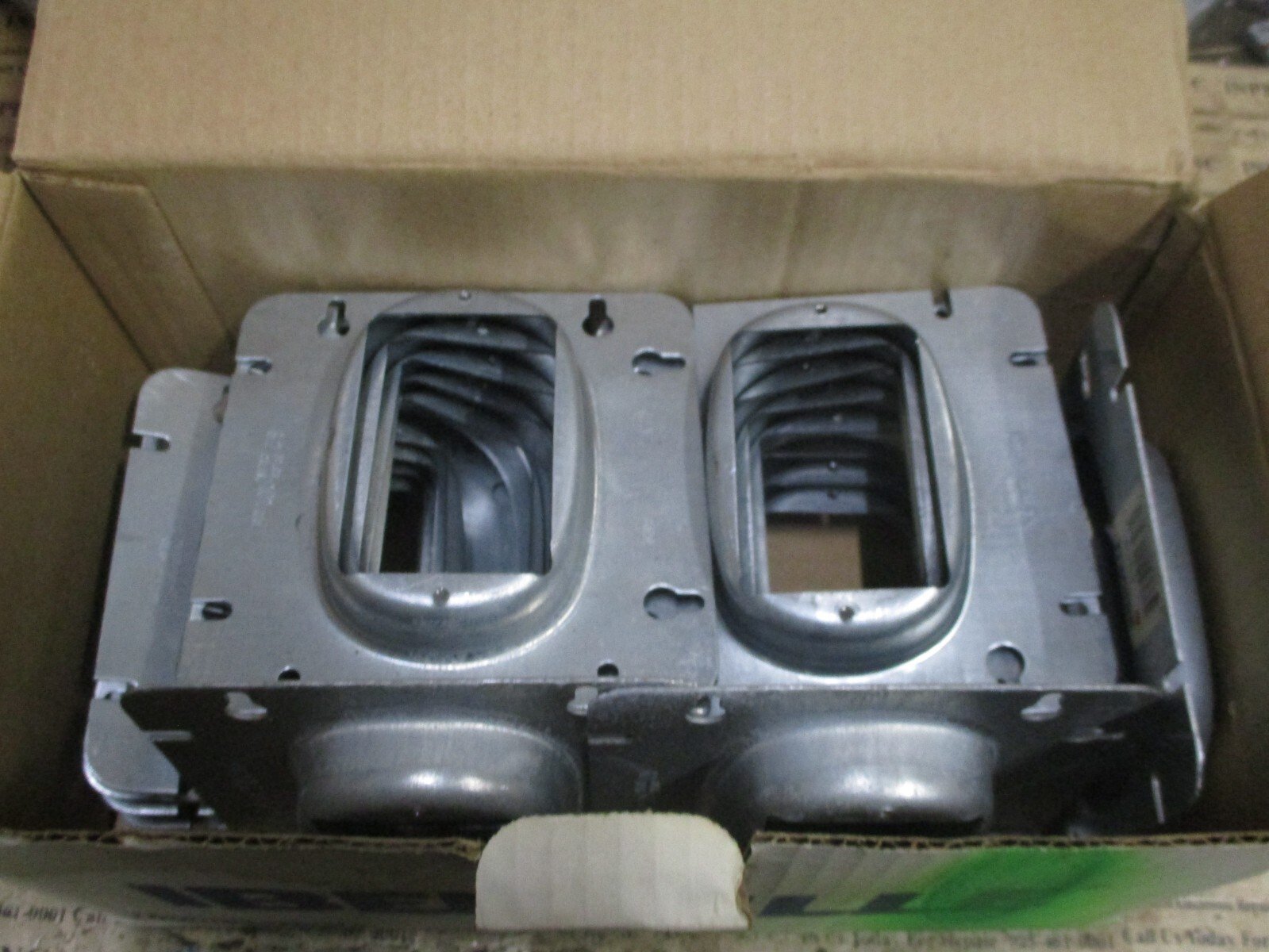 IBERVILLE-CI72-C-14-4-1116-Square-Covers-4-1116-x-4-1116-x-34-Qty-20-NEW-155881517136 IBERVILLE CI72-C-14 4 11/16" Square Covers 4 11/16 x 4 11/16" x 3/4 Qty 20 *NEW* - Image 1
