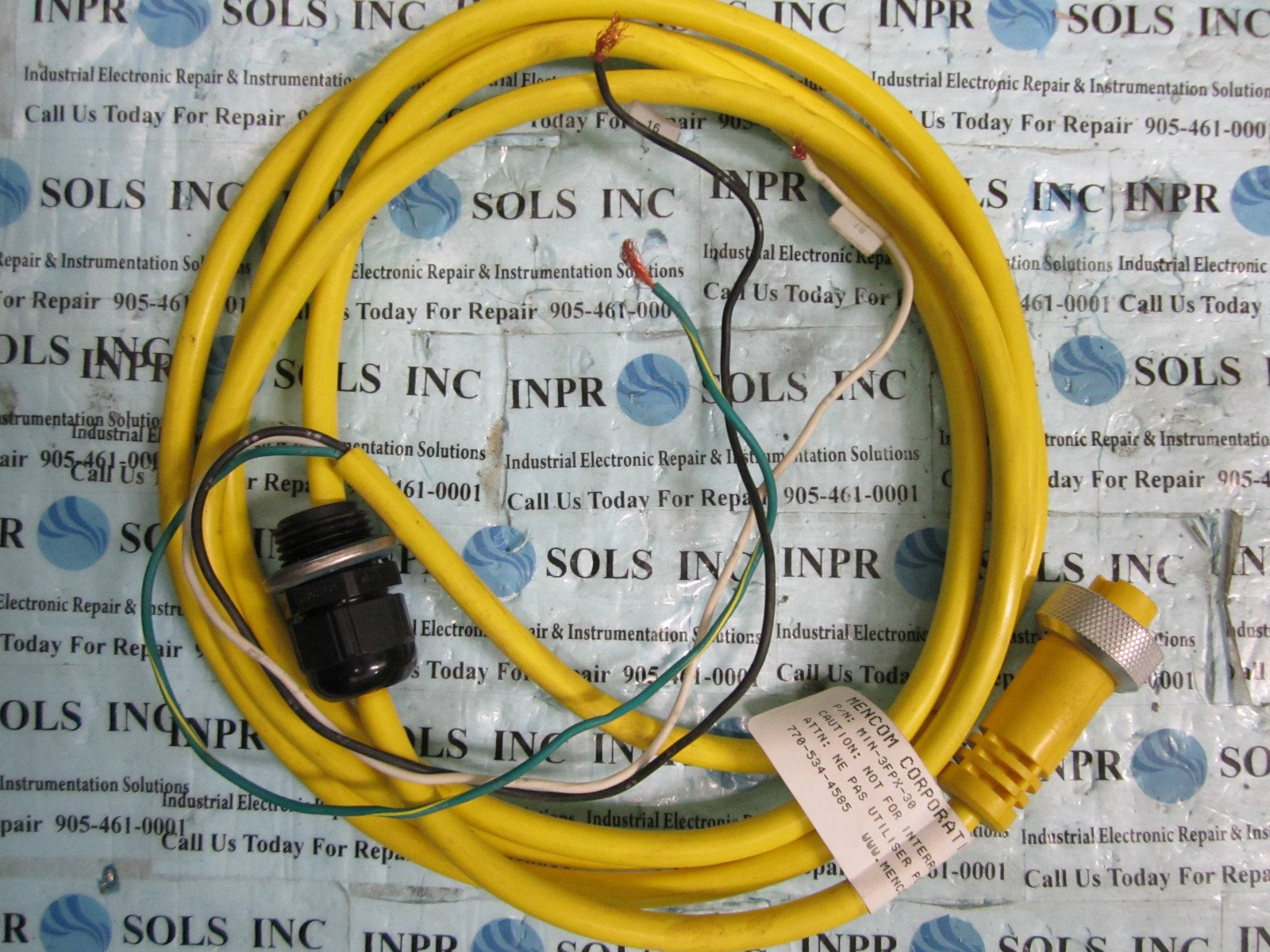 MENCOM-Corporation-MIN-3FPX-30-Connector-Cable-Tested-Working-Condition-161160980406 MENCOM Corporation MIN-3FPX-30 Connector Cable *Tested & Working Condition* - Image 1