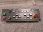Mitsubishi 4YZ11B-3 Operator Interface Board Mitsubishi QY904A *TESTED*
