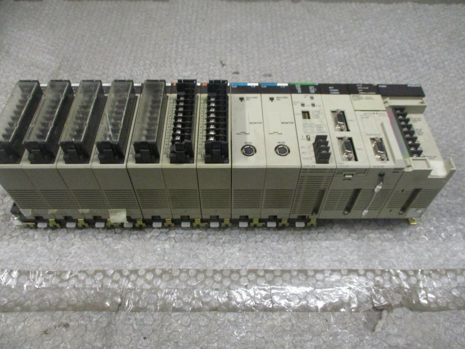 Omron-CS1G-CPU43-EV1-OMRON-CS1W-CLK21-OMRON-C200H-IDS01-V1-C200H-ID212-Tested-163665200626 Omron CS1G-CPU43-EV1 OMRON CS1W-CLK21 OMRON C200H-IDS01-V1 C200H-ID212 *Tested* - Image 1