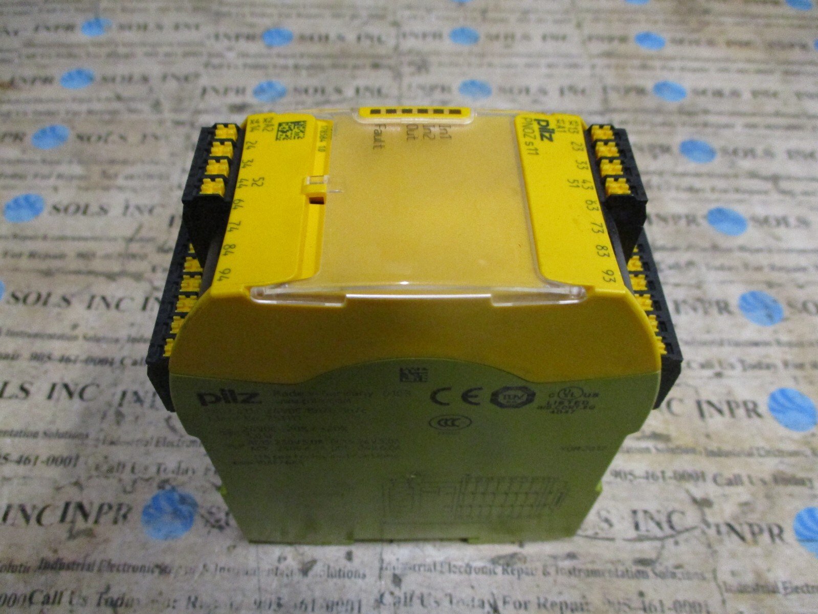 Pilz-PNOZ-s11C-24VDC-8no-1no-Safety-Relay-Unit-Ident-751111-24VDC-3W-Tested-155293591936 Pilz PNOZ s11C 24VDC 8n/o 1n/o Safety Relay Unit Ident. 751111 24VDC 3W *Tested* - Image 1