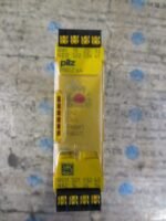 Pilz PNOZ s4 C 24VDC 3n/o 1n/c Safety Relay Module PNOZ s4 24VDC 751104 *Tested* - Image 3