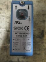 Sick WT260-R260 6 009 Proximity Photelectric Sensor 24-240VAC 12-240VDC *Tested* - Image 6