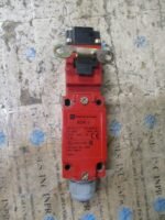 Telemecanique XCK-J Safety Interlock Switch 240VAC 500VAC Uimp: 6kV *Tested*