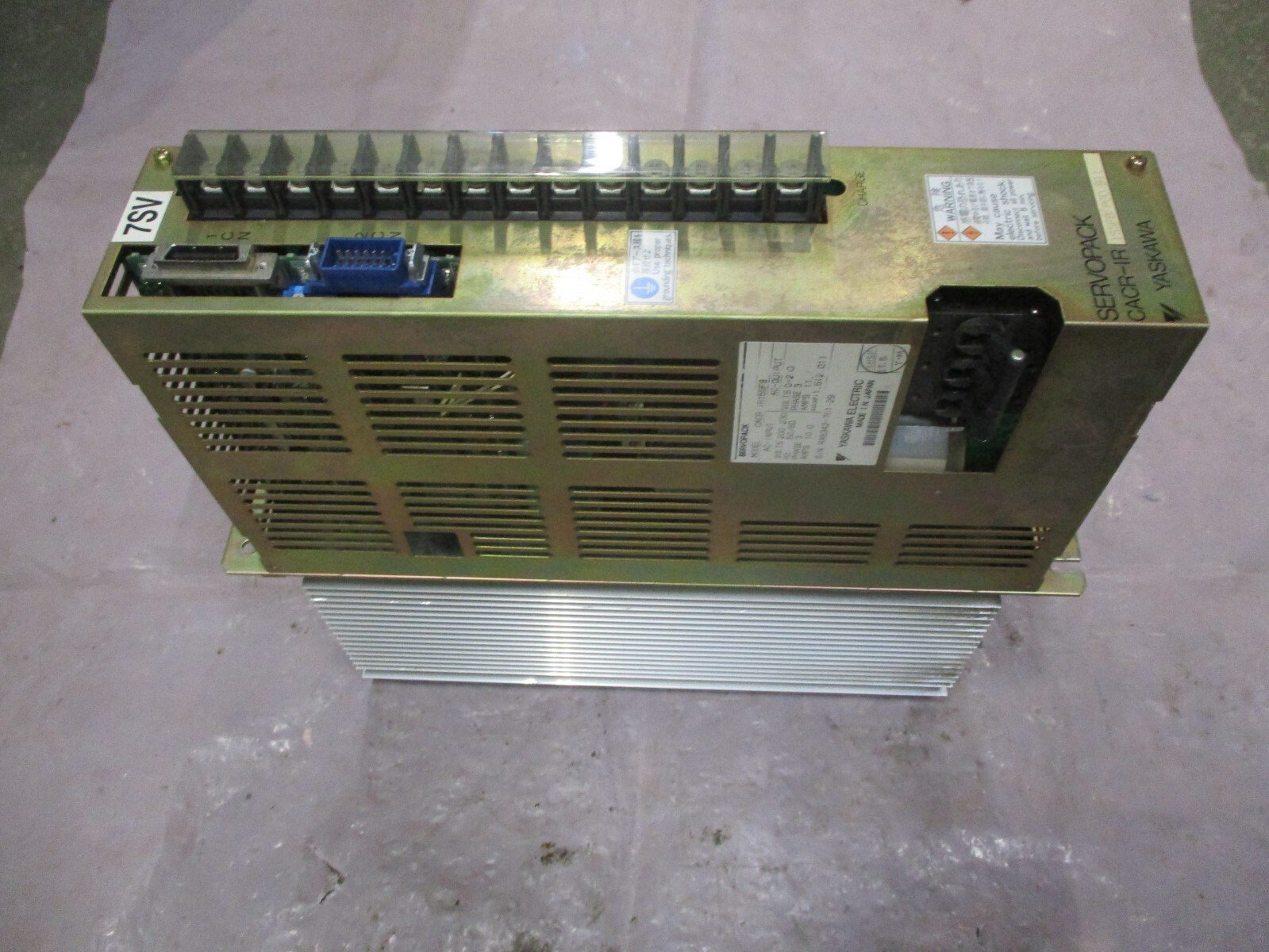 Yaskawa-CACR-IR15SFB-Servopack-AC-Servo-Unit-200-230VAC-11A-15kW-201HPTested-156984872236 Yaskawa CACR-IR15SFB Servopack AC Servo Unit 200-230VAC 11A 1.5kW 2.01HP*Tested* - Image 1