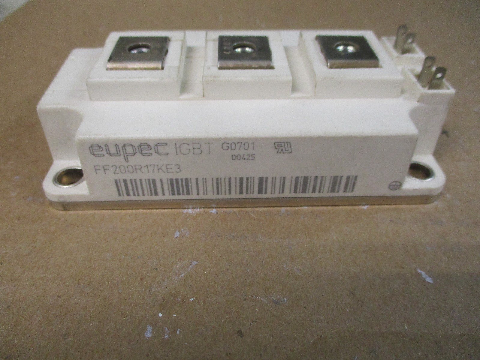 FF200R17KE3-IGBT-MODULE-NEW-FULLY-Tested-153009367517 FF200R17KE3 IGBT MODULE NEW FULLY Tested - Image 1