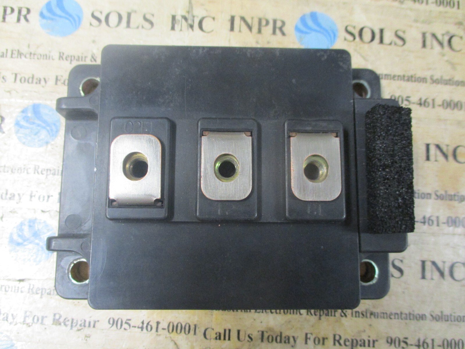 FUJI-2MBI450UE-120-Power-IGBT-Module-450Amp-1200V-FUJI-2MBI450UE-120-IGBT-New-155055911217 FUJI 2MBI450UE-120 Power IGBT Module 450Amp 1200V FUJI 2MBI450UE-120 IGBT *New* - Image 1