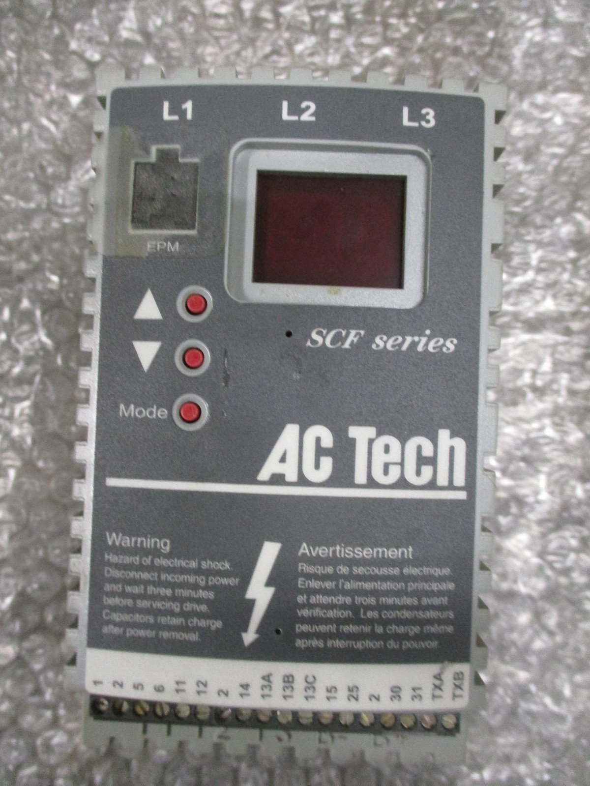 Lenze-AC-Tech-SF203Y-SCF-Series-VFD-AC-Drive-025HP-02kW-208240VACTested-154352682307 Lenze AC Tech SF203Y SCF Series VFD AC Drive 0.25HP 0.2kW 208/240VAC*Tested* - Image 1