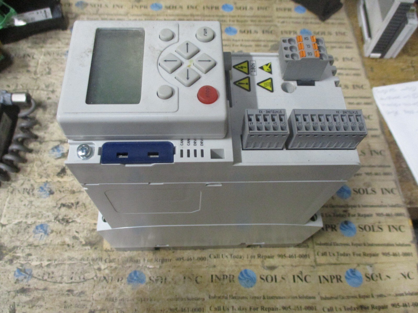 Lenze-E84AVSCE3712SX0-8400-StateLine-C-AC-Drive-037kW-230VAC-24A-Tested-166531985507 Lenze E84AVSCE3712SX0 8400 StateLine C AC Drive 0.37kW 230VAC 2.4A *Tested* - Image 1