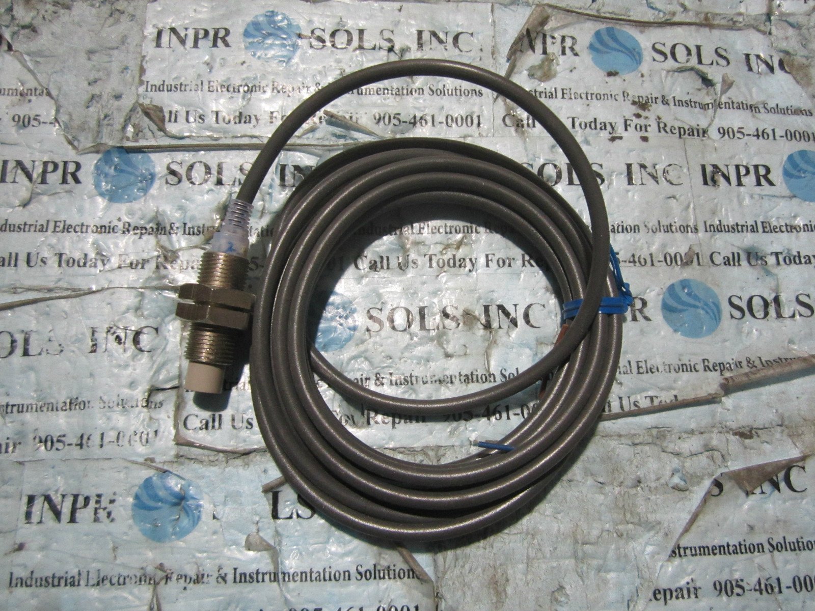 OMRON-E2E-X5ME1-Proximity-Sensor-with-cable-12-To-24VDC-BRAND-NEW-152418404807 OMRON E2E-X5ME1 Proximity Sensor with cable 12 To 24VDC *BRAND NEW* - Image 1