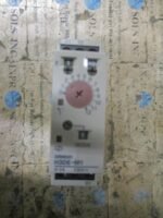 Omron H3DE-M1 DIM Mounted Timer Relay Module 24-230VAC/DC 0.1Sec-120Hr *Tested* - Image 3