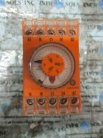 SCHLEICHER SZA52S Timing Relay 115VAC SCHLEICHER SZA52-S 0.15s-30h *TESTED* - Image 3