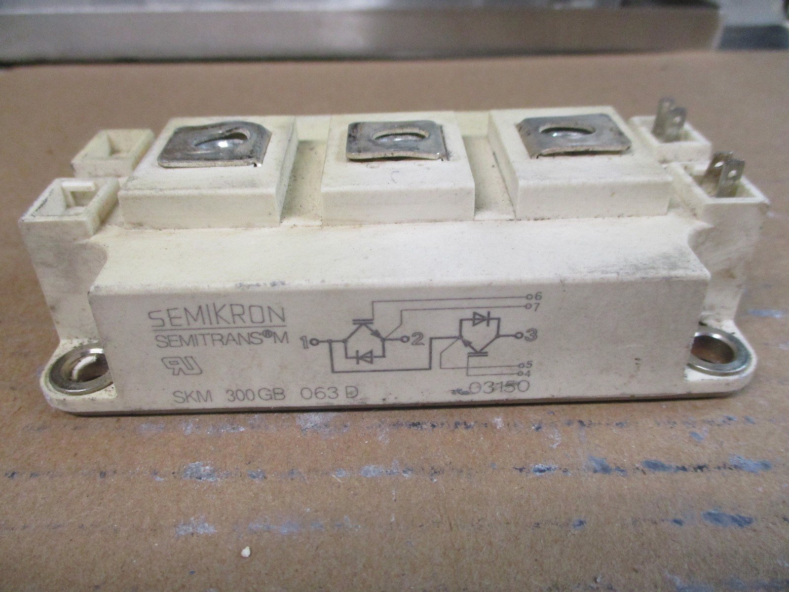 SKM300GB063D-MODULE-USED-FULLY-TESTED-163032438487 SKM300GB063D MODULE USED FULLY TESTED - Image 1