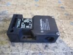 Schmersal AZ 16-03ZVRK-M20 Safety Interlock Switch Ui 500V Uimp 6kV *Tested* - Image 3