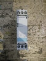 Siemens 3RN1010-1CB00 SIRIUS Safety Relay Unit 3ZX1012-0RN10-1AA1 Relay *Tested* - Image 3