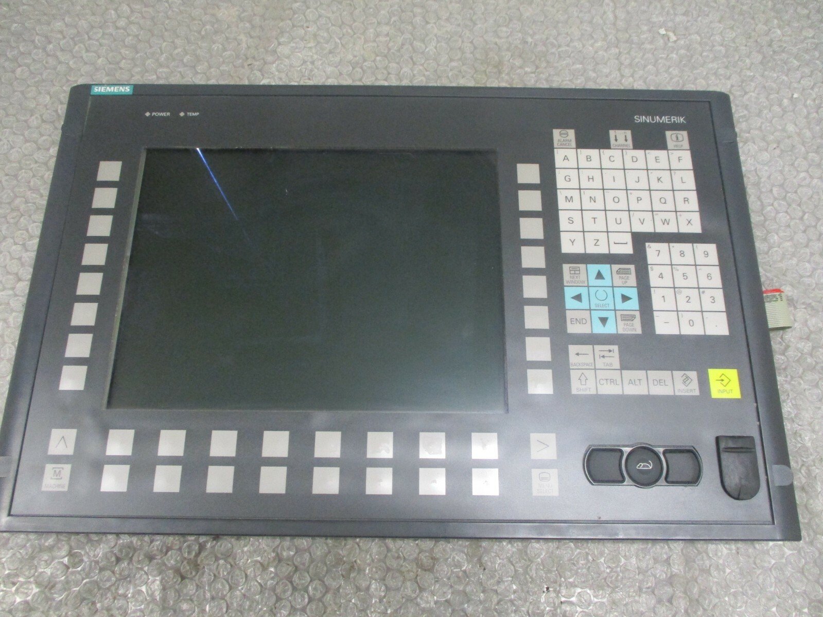 Siemens-6FC5203-0AF02-0AA0-Sinumerik-Operator-Panelfront-121TFT-Ver-A-Tested-153497581287 Siemens 6FC5203-0AF02-0AA0 Sinumerik Operator Panelfront 12.1"TFT Ver A *Tested* - Image 1
