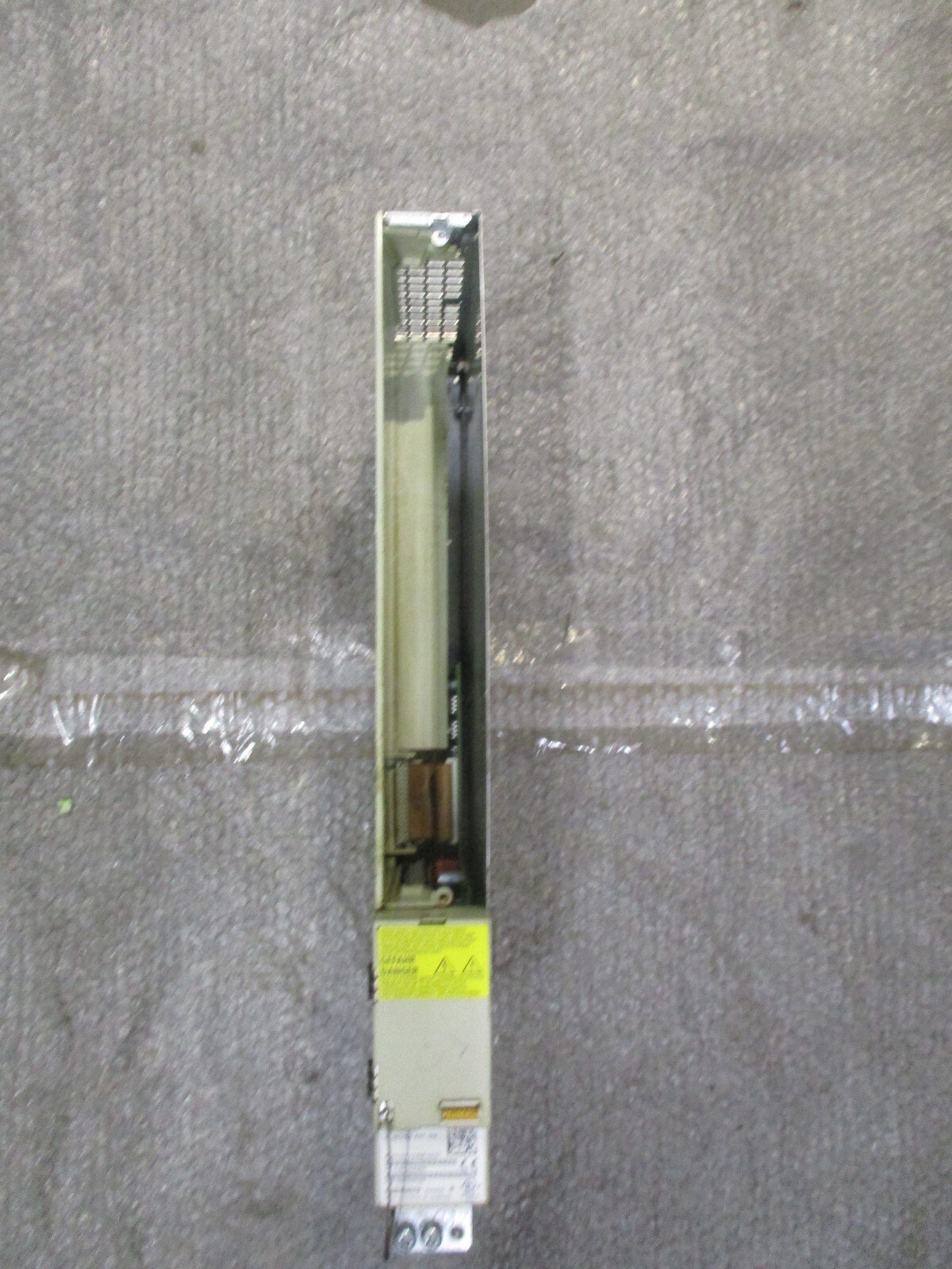Siemens-6SN1124-1AA00-0AA1-SIMODRIVE-LT-Module-EXT-15A-VER-B-GWE-56611-Tested-166127206327 Siemens 6SN1124-1AA00-0AA1 SIMODRIVE LT-Module EXT. 15A VER B GWE-56611 *Tested* - Image 1