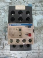 Telemecanique LRD06C Motor Starter Telemecanique LAD7B106 24/110/380VAC *Tested* - Image 3