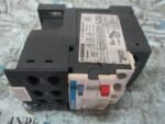 Telemecanique LRD06C Motor Starter Telemecanique LAD7B106 24/110/380VAC *Tested* - Image 4