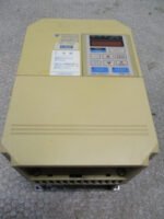 Yaskawa CIMR-PCE41P5 606PC3 Varispeed AC Drive 400VAC 3kVA 1.5KW 4A *Tested* - Image 5