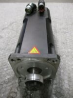 BECKHOFF AM257S-0021 AC Servo Motor 4.6Nm 2.8A 0.95kW 3000U/min Br.24VDC*Tested* - Image 4