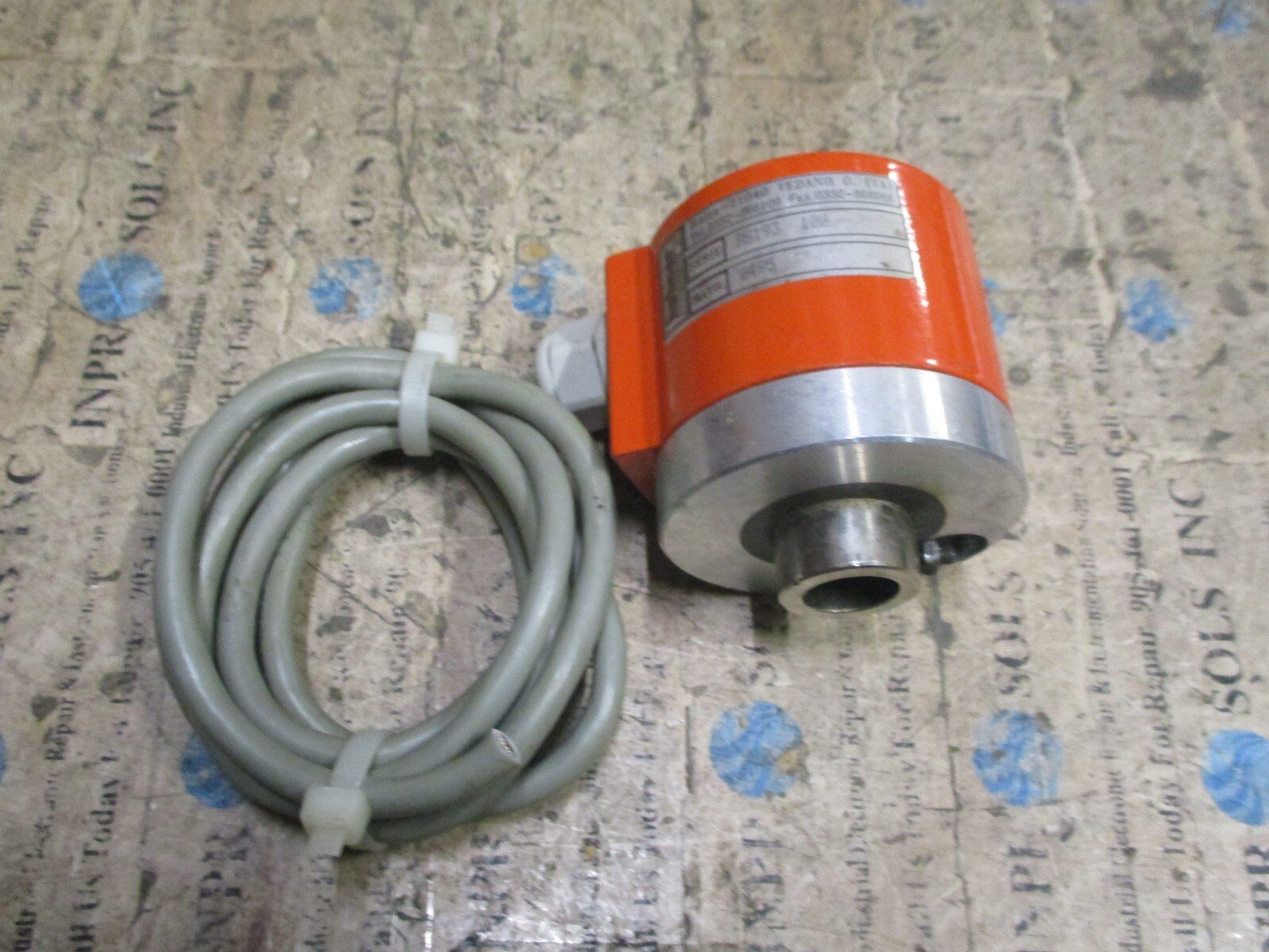 Hohner-Italia-21040-VEDANO-Rotatory-Encoder-MATR-0495-Hohner-21040-Tested-166438127518 Hohner Italia-21040 VEDANO Rotatory Encoder MATR. 0495 Hohner 21040 *Tested* - Image 1