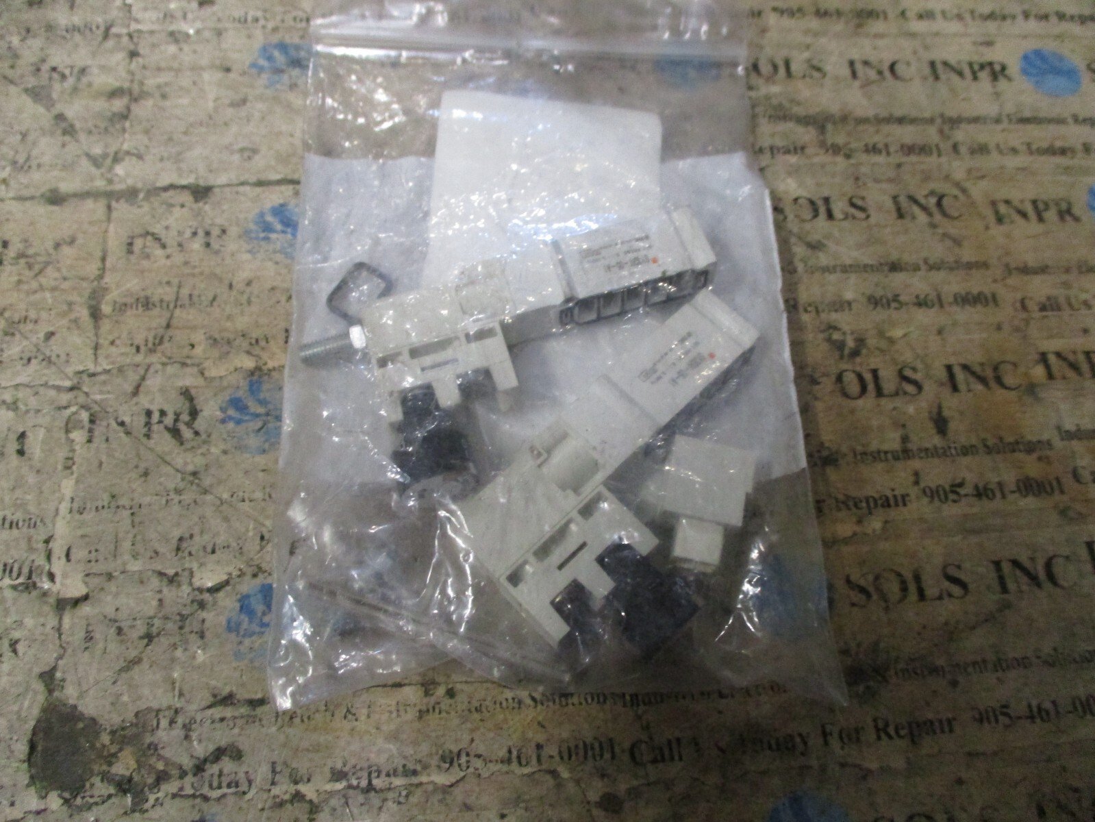SMC-SY30M-06-A1-Pressure-pneumatic-valve-SMC-SY30M-05-A1-01-07MPa-Tested-166214442248 SMC SY30M-06-A1 Pressure pneumatic valve SMC SY30M-05-A1 0.1-0.7MPa *Tested* - Image 1