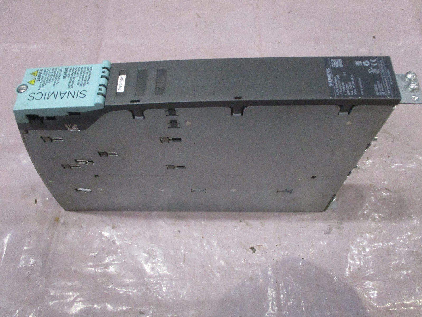 Siemens-6SL3120-2TE13-0AA4-SINAMICS-Double-Motor-Module-600VAC-FS-B-Tested-156562048458 Siemens 6SL3120-2TE13-0AA4 SINAMICS Double Motor Module 600VAC FS: B *Tested* - Image 1